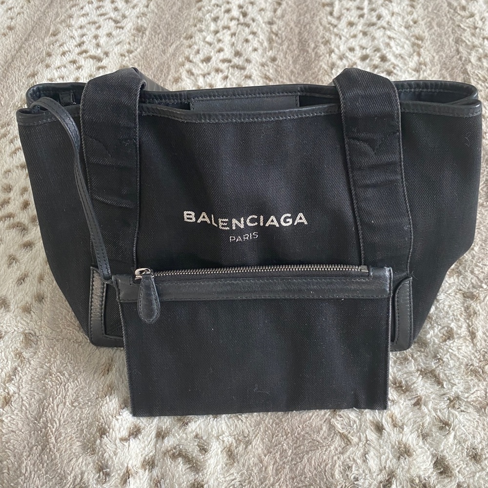 BALENCIAGA CABAS Black with pouch